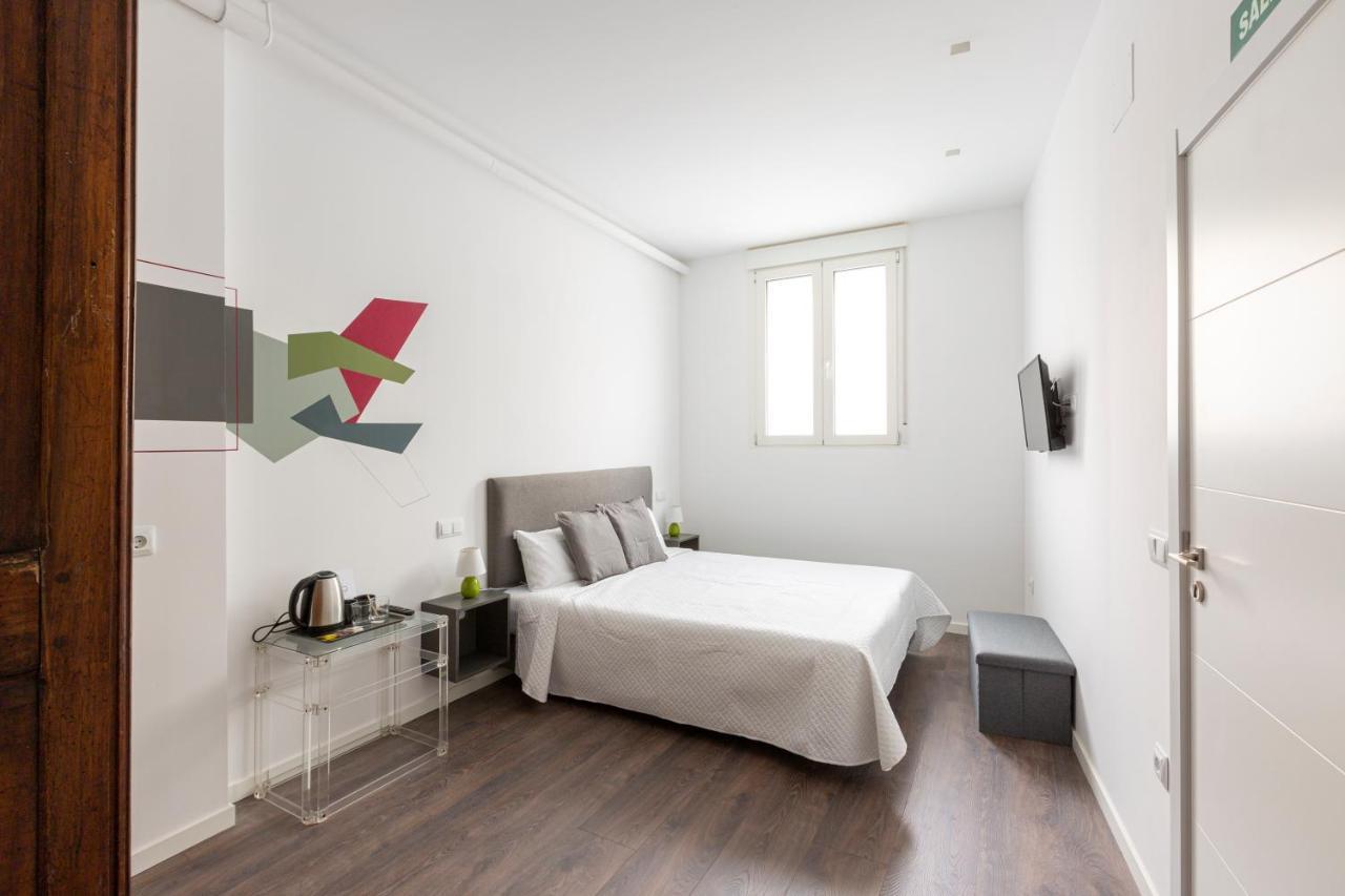 Ronda9 Central Suites Madrid Exterior foto